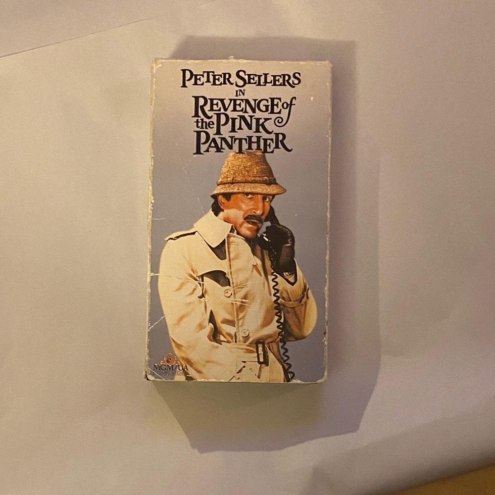 5/25
Revenge of the Pink Panther VHS